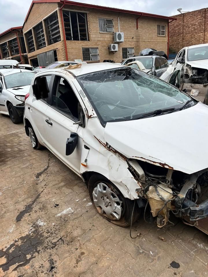 2014 HYUNDAI I20 FOR SPARES - Private Seller 2014 HYUNDAI I20 FOR SPARES - Private Seller