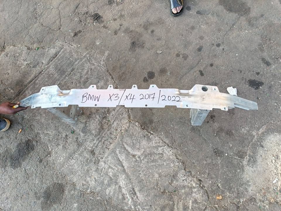 Bmw X3/ X STIFENER - Private Seller