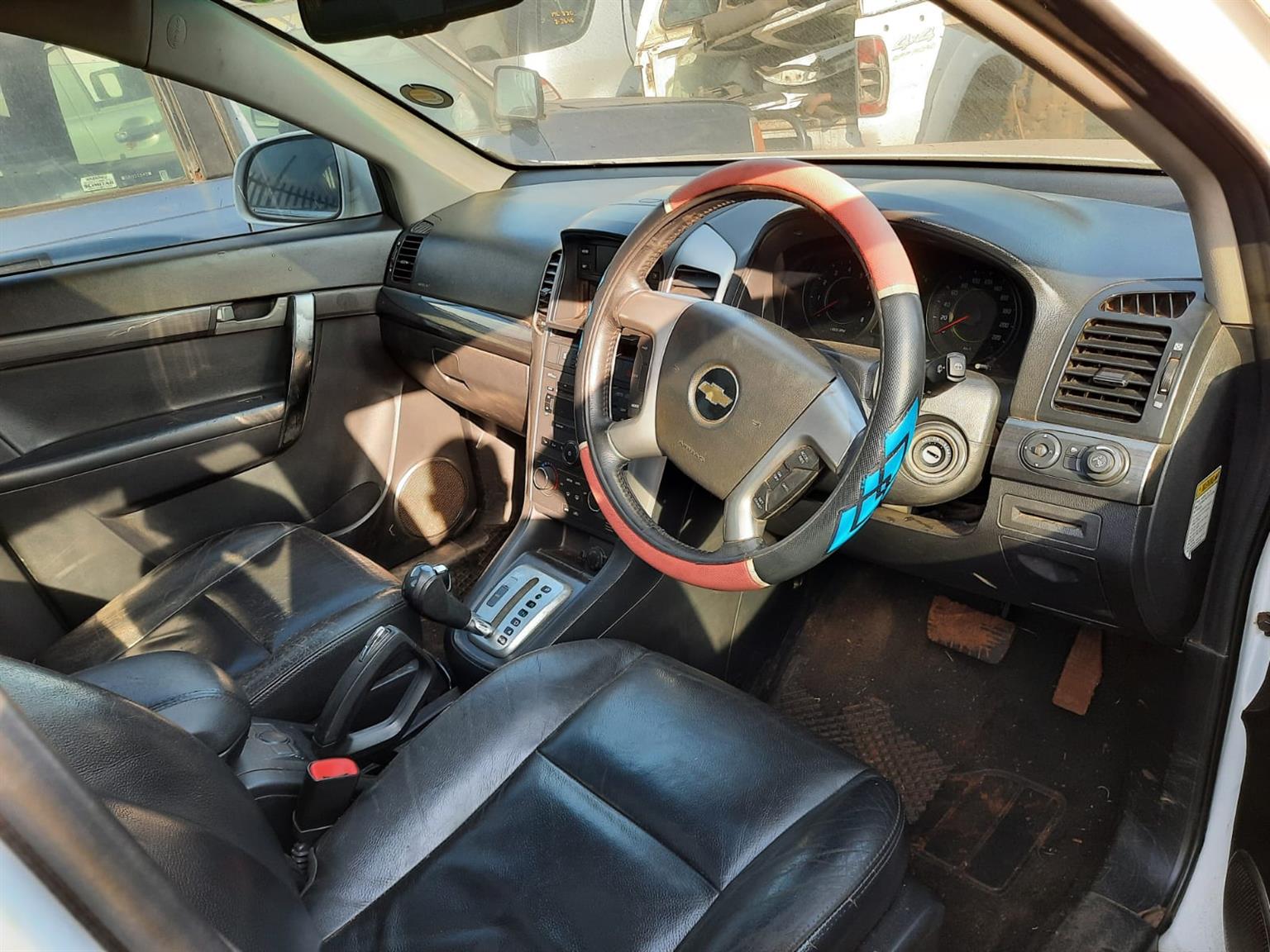 2010 Chev Captiva 2.4 - Stripping for Spares