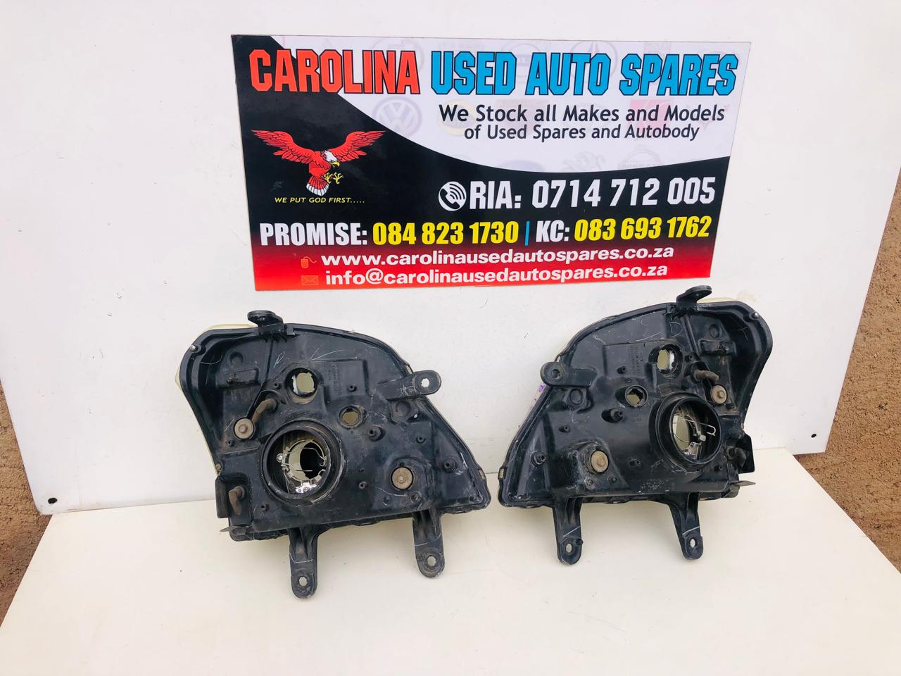 Isuzu KB250 left and right side headlight - Private Seller Isuzu KB250 left and right side headlight - Private Seller