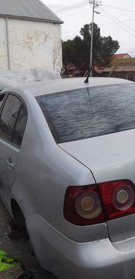 VW POLO VIVO STRIPPING - Private Seller VW POLO VIVO STRIPPING - Private Seller