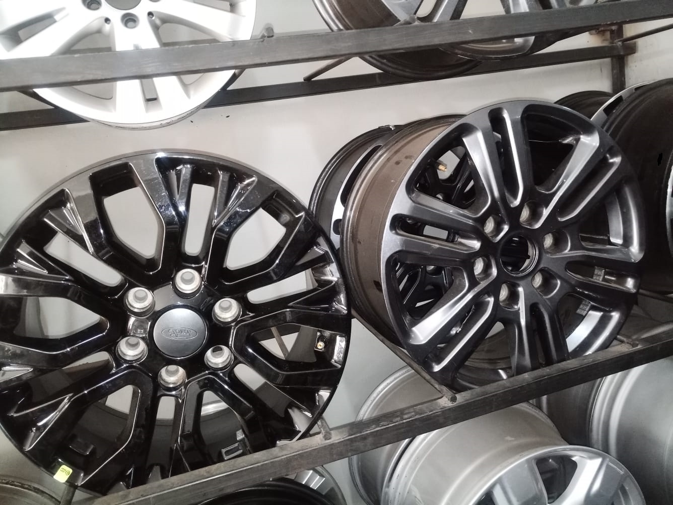 18" Ford Ranger Wildtrack original mags to use for spare - Private Seller 18" Ford Ranger Wildtrack original mags to use for spare - Private Seller