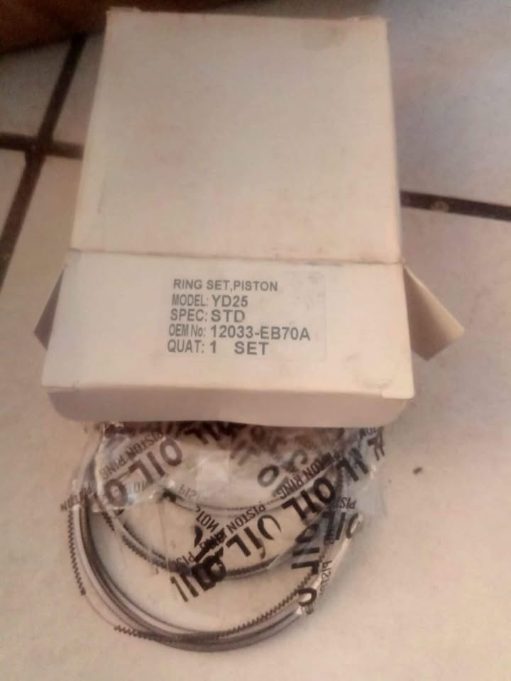 Nissan Navara yd 25 engine parts. - Private Seller