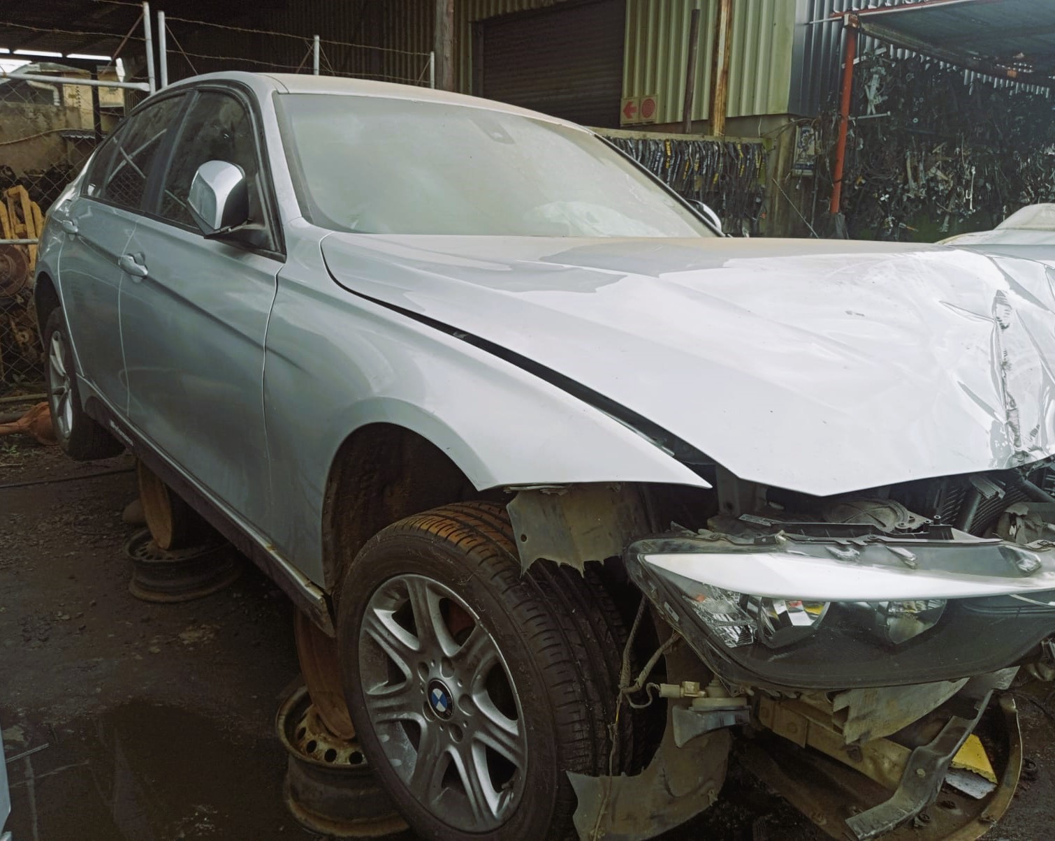 2014 BMW F30 320i - Stripping for Spares