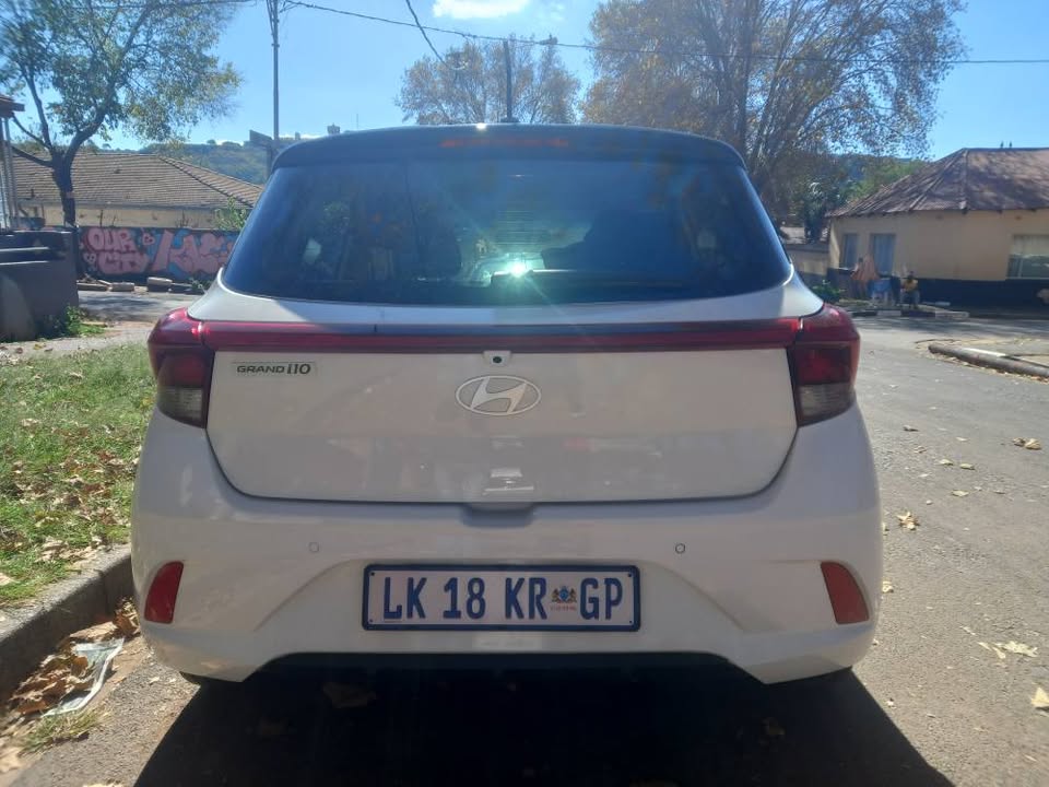 2023 Hyndai i10 grand 1.0 Petrol, Manual, White