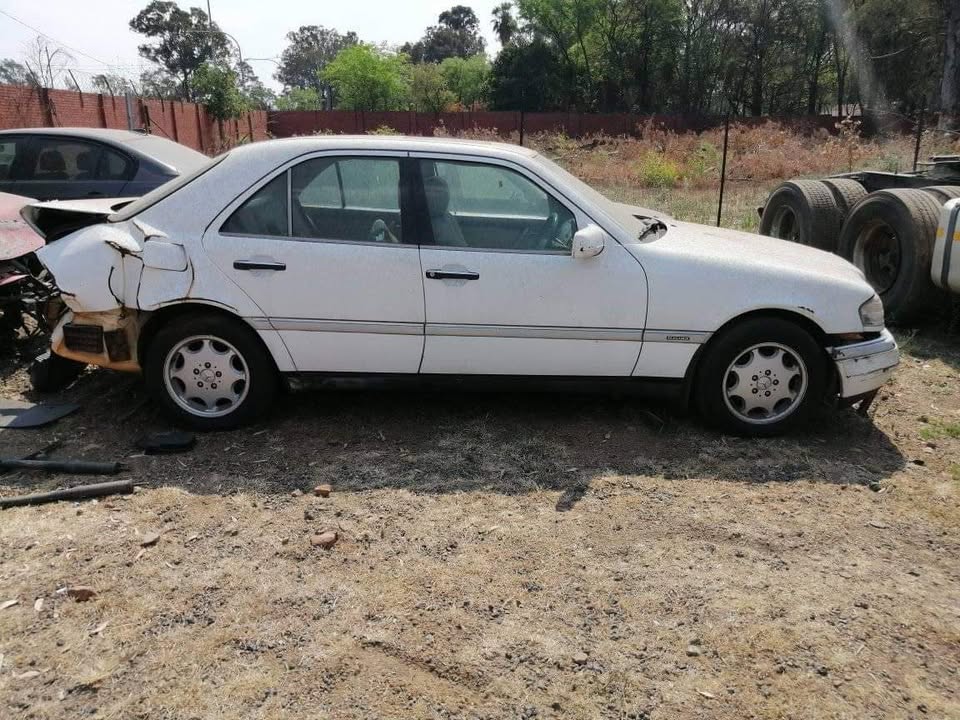 Mercedes Benz w202 spares