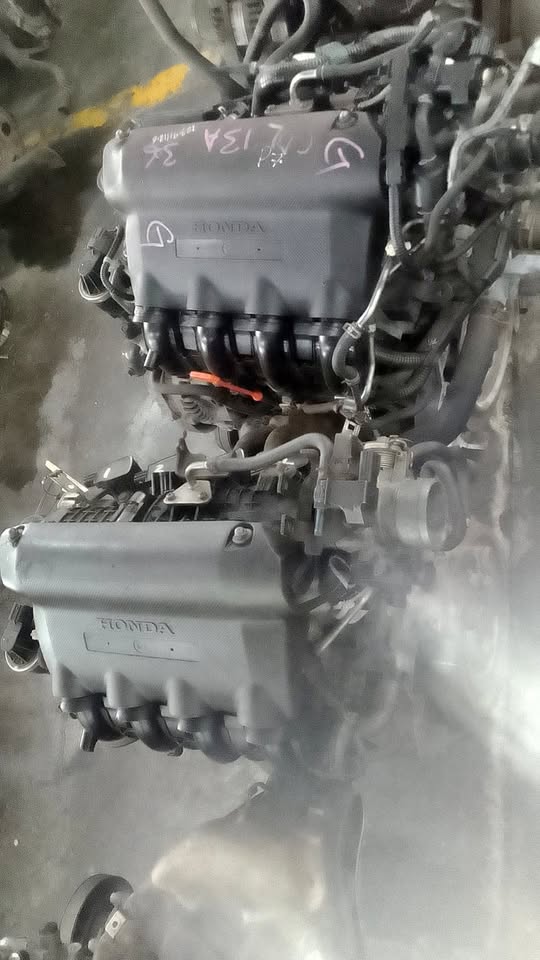 HONDA L13A 1.3L PETROL COMPLETE ENGINE FOR SALE - Private Seller HONDA L13A 1.3L PETROL COMPLETE ENGINE FOR SALE - Private Seller