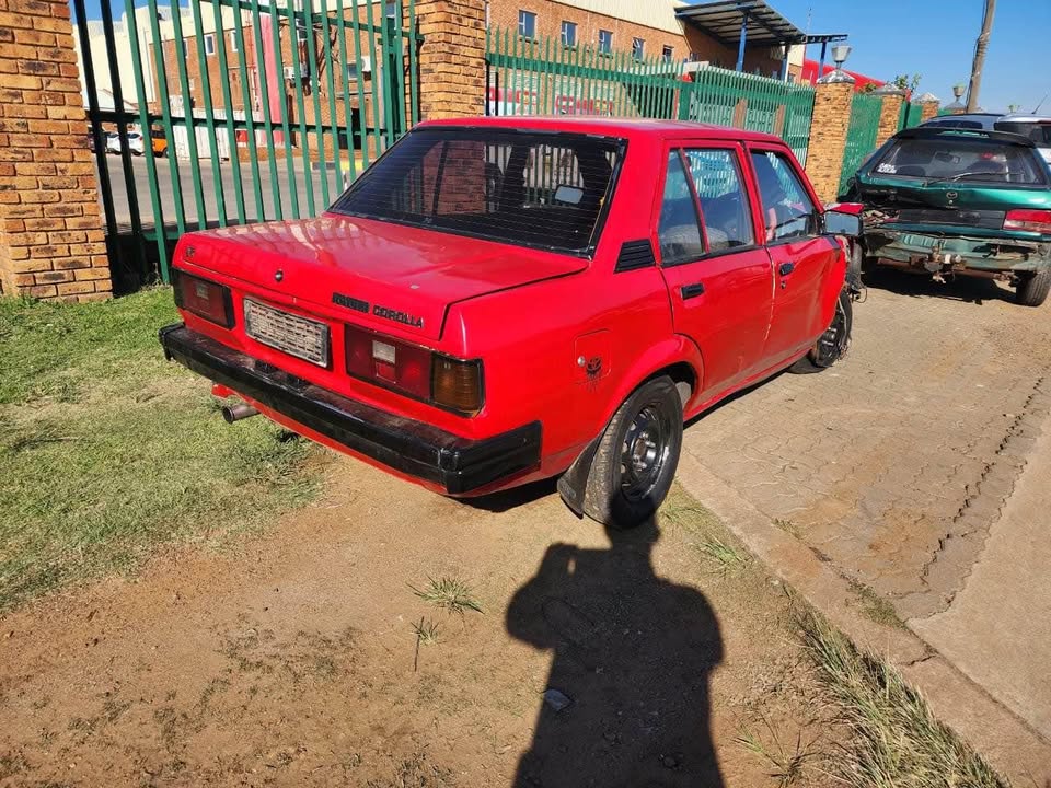 Toyota corolla STRIPPING FOR PARTS - Private Seller