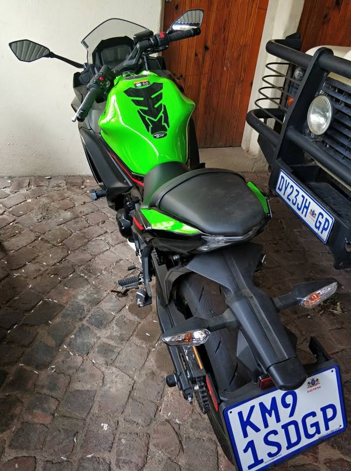 2022 Kawasaki Ninja 650cc - Private Seller