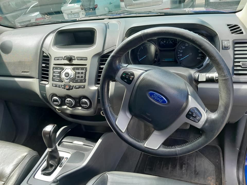 2015 FORD RANGER T6 3.2 XLT  4X2 DOUBLE CAB(DIESEL) AUTOMATIC