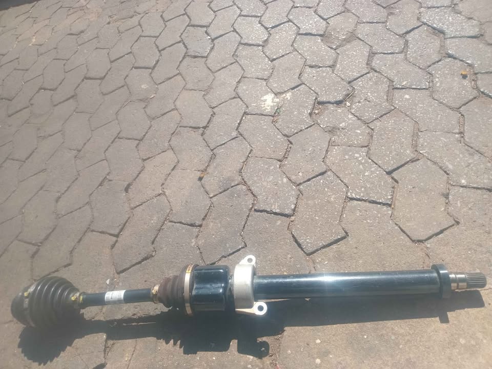 BMW 2 Series Active Tourer F45 (2014-2018) Front Right Driveshaft 8482286 22197225 - Private Seller BMW 2 Series Active Tourer F45 (2014-2018) Front Right Driveshaft 8482286 22197225 - Private Seller