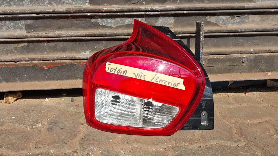 Toyota Vitz taillight - Private Seller Toyota Vitz taillight - Private Seller