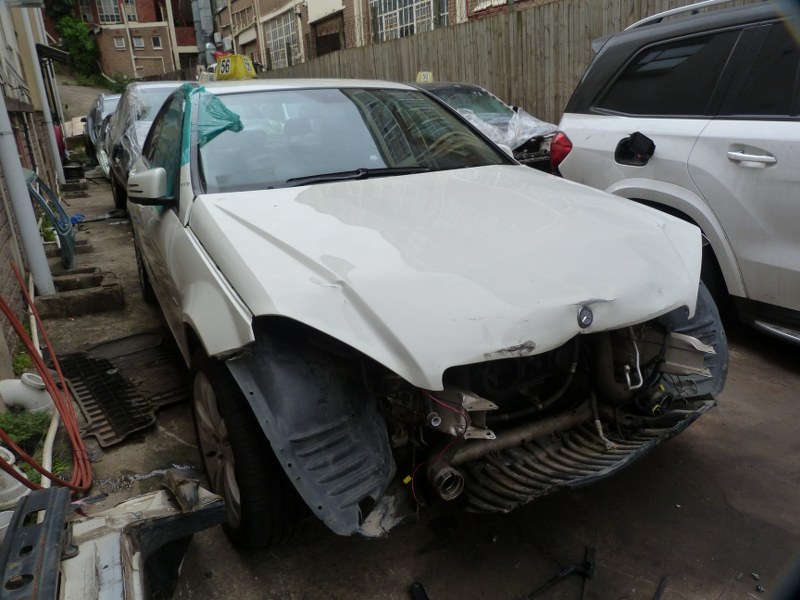 Mercedes C180 CGI W204 AT White - 2011 SPARESBOYZ STRIPPING FOR SPARES - Private Seller Mercedes C180 CGI W204 AT White - 2011 SPARESBOYZ STRIPPING FOR SPARES - Private Seller