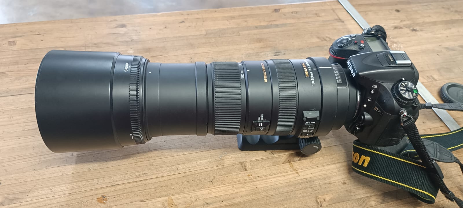 Nikon Nikon