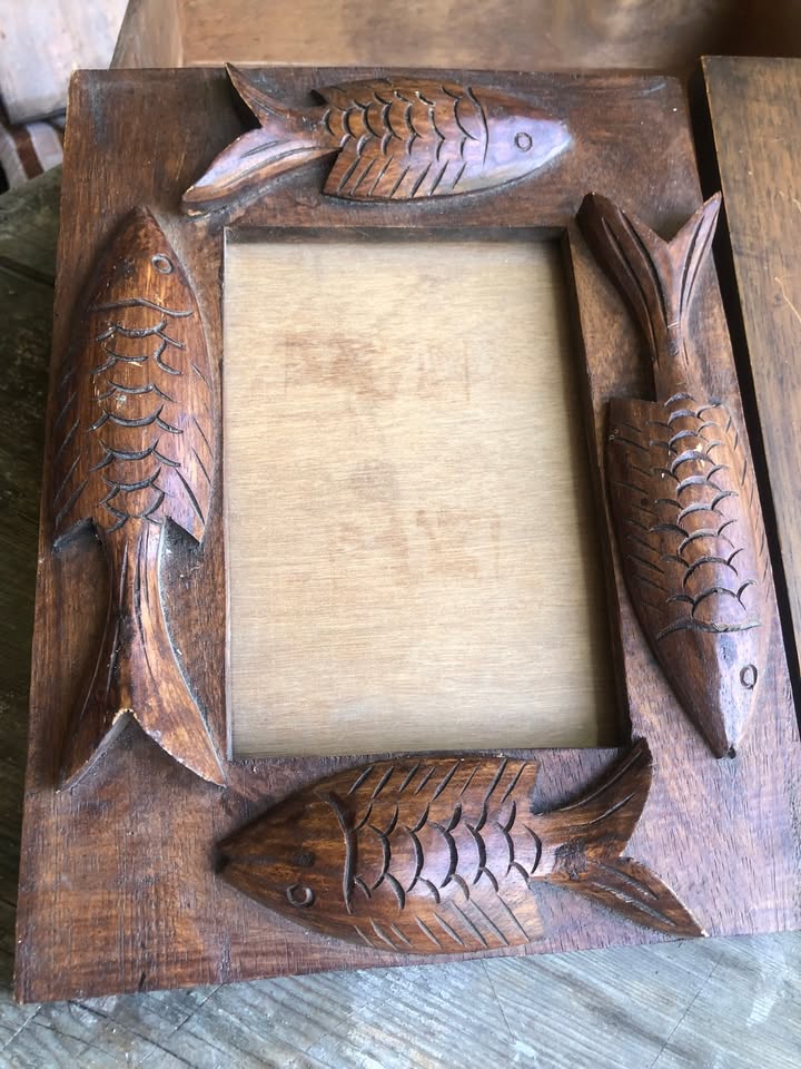 Coastal Elegance Meets Timeless Simplicity – Frame Set for the Stylish Home