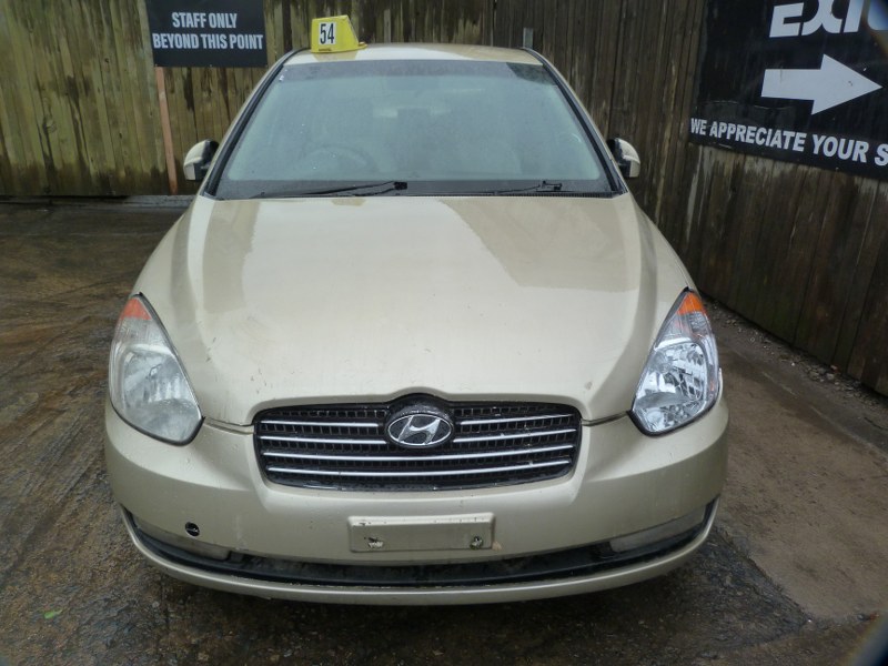 Hyundai Accent 1.6 GLS CVVT Manual Champagne - 2006 STRIPPING FOR SPARES - Private Seller Hyundai Accent 1.6 GLS CVVT Manual Champagne - 2006 STRIPPING FOR SPARES - Private Seller
