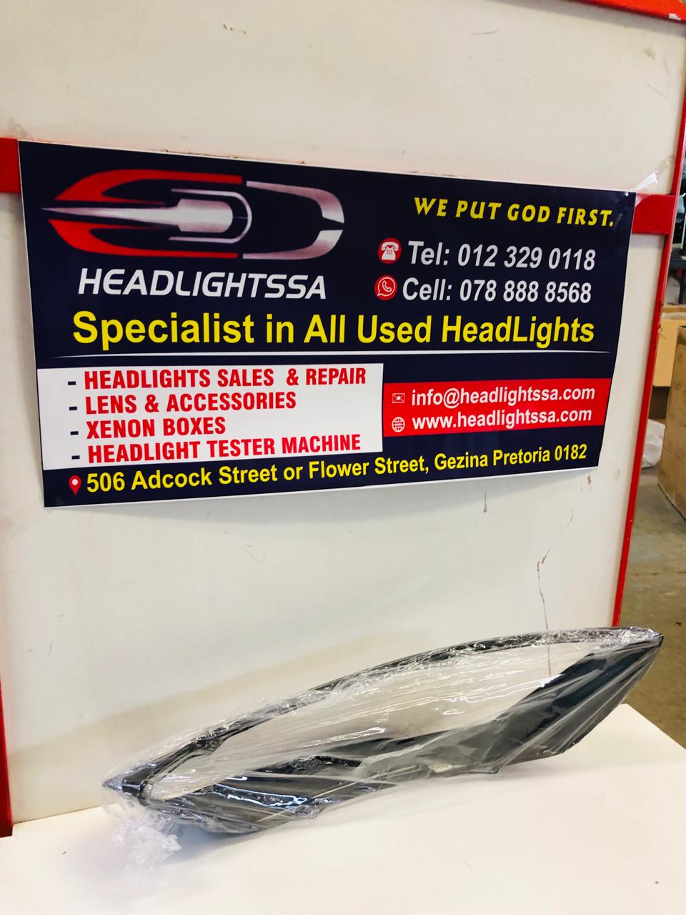 Audi A1 right side headlight replacement lens - Private Seller Audi A1 right side headlight replacement lens - Private Seller