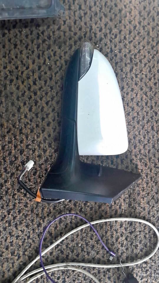 2014-2020 TOYOTA COROLLA PRESTIGE RIGHT SIDE MIRRO FOR SALE