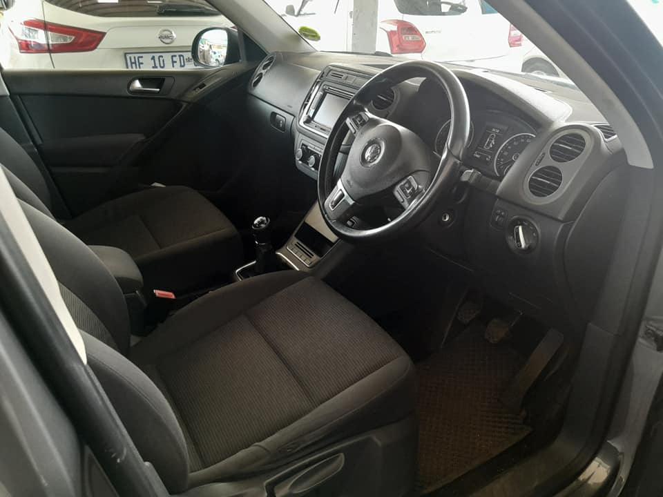 2012 VW TIGUAN 2.0 TDI MANUAL