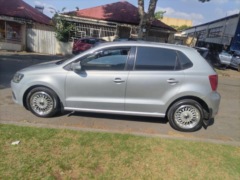 2016 vw polo tsi 1.2 hatchback