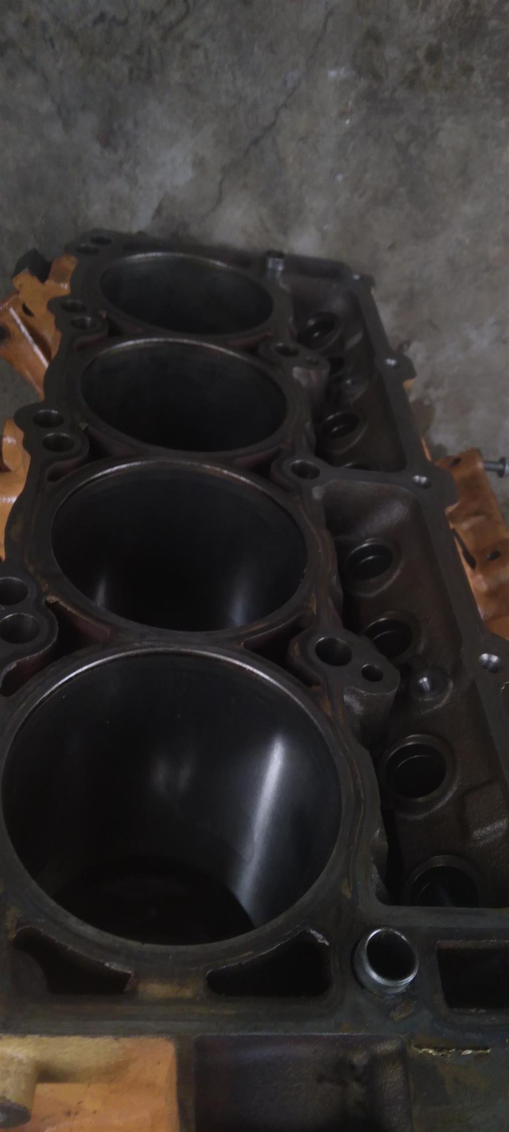 Jeep Grand Cherokee SRT 6.4L blocks - Private Seller Jeep Grand Cherokee SRT 6.4L blocks - Private Seller