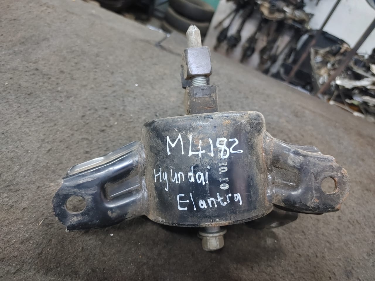 HYUNDAI ELANTRA MOUNTING - Private Seller HYUNDAI ELANTRA MOUNTING - Private Seller