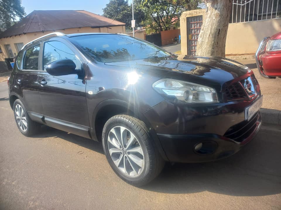 2014 NISSAN QASHQAI 1.6 PETROL, AUTOMATIC, PURPLE COLOR, MILEAGE 81000KMS