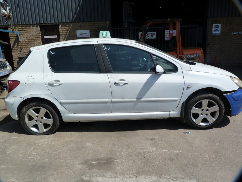 2004 Peugeot 307 2.0 HDI Manual stripping for Spares - Private Seller 2004 Peugeot 307 2.0 HDI Manual stripping for Spares - Private Seller