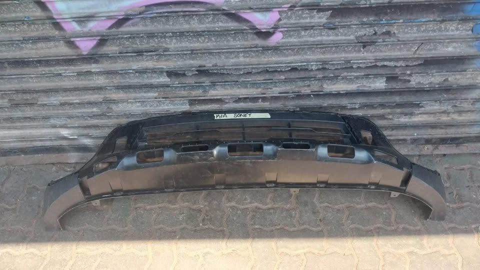 Kia sonet spoiler - Private Seller Kia sonet spoiler - Private Seller
