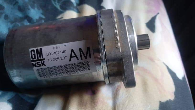 Opel corsa 1.7 TDI powersteering pump - Private Seller