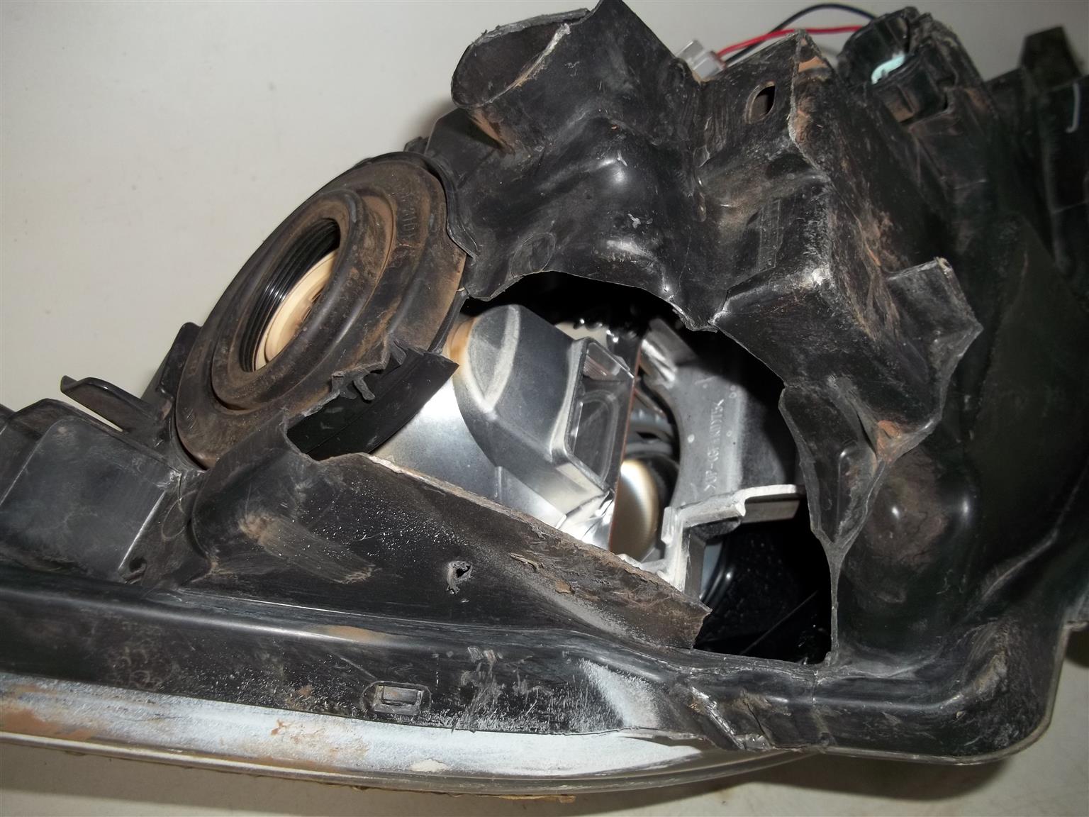Nissan Qashqai (J11) '14-'18 left headlight - Private Seller Nissan Qashqai (J11) '14-'18 left headlight - Private Seller