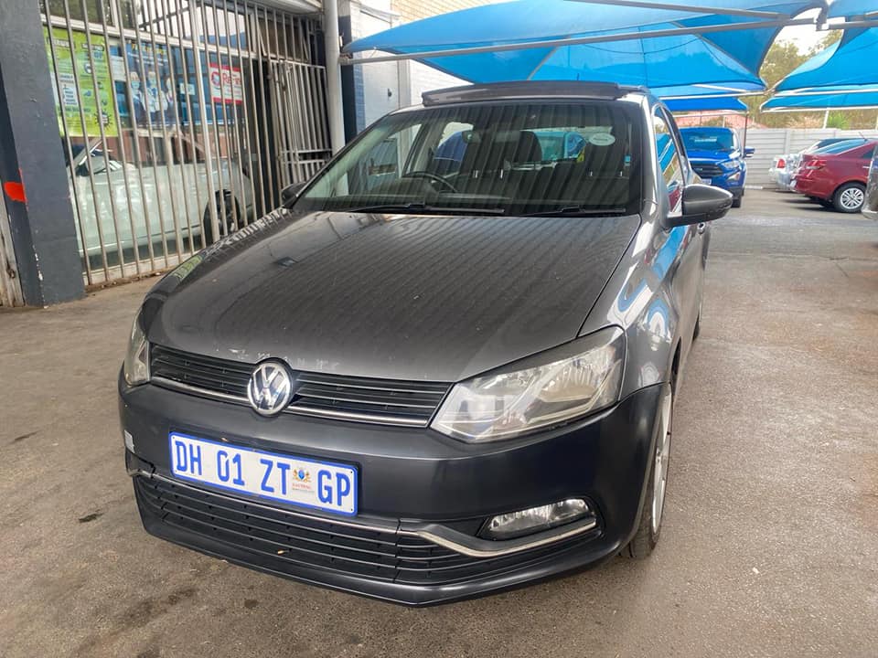 2014 VW POLO 1.2 TSI COMFORTLINE MANUAL