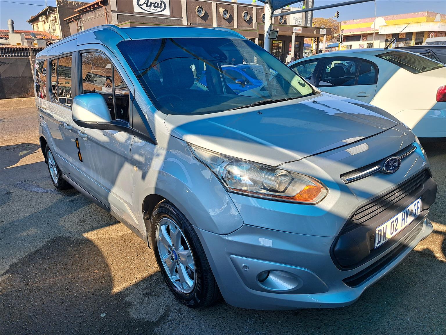 FORD TOURNEO 1.6 CONNET
