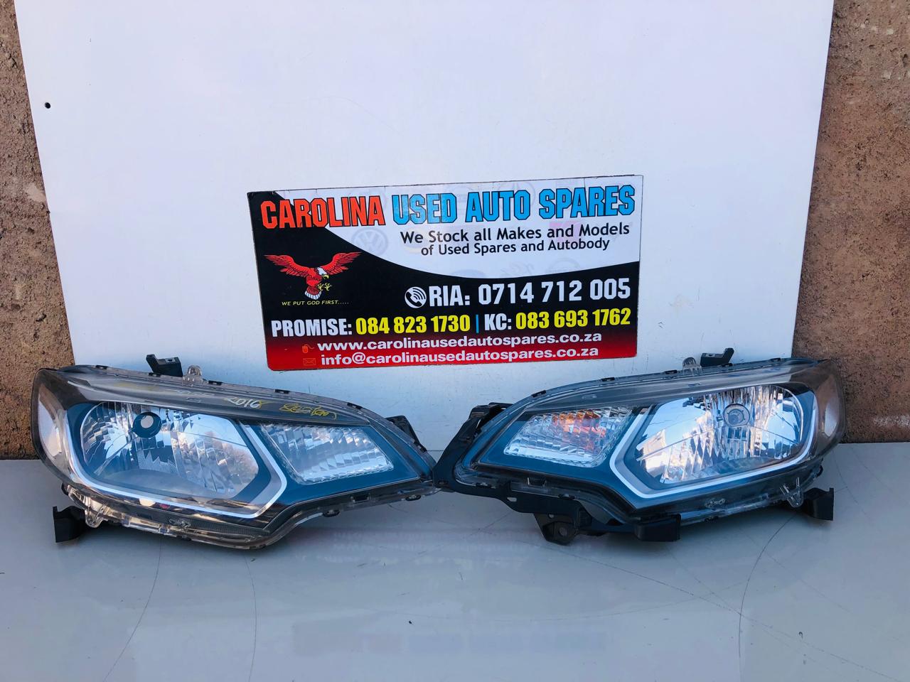 Honda Jazz/Fit left and right side standard headlight (2014-2020) - Private Seller Honda Jazz/Fit left and right side standard headlight (2014-2020) - Private Seller