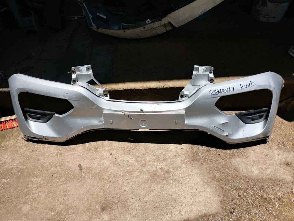 2022 RENAULT KWID FRONT BUMPER - Private Seller 2022 RENAULT KWID FRONT BUMPER - Private Seller