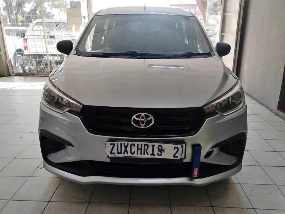 2022 TOYOTA RUMION 1.5 SX 7 SEATER MANUAL