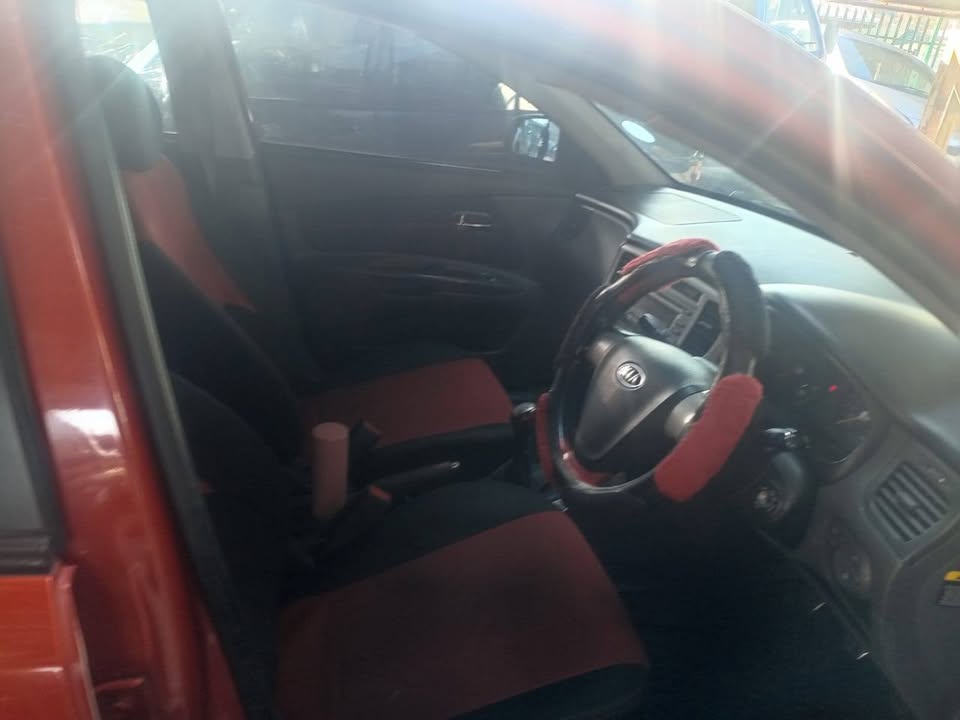 Kia Rio CVVT 1.4 Manual petrol