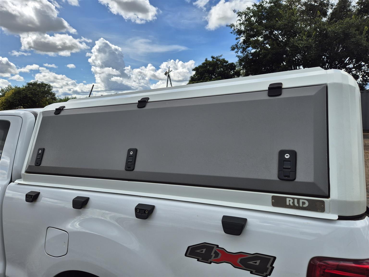 RLD design ford T6 cab and half alucab - Private Seller RLD design ford T6 cab and half alucab - Private Seller