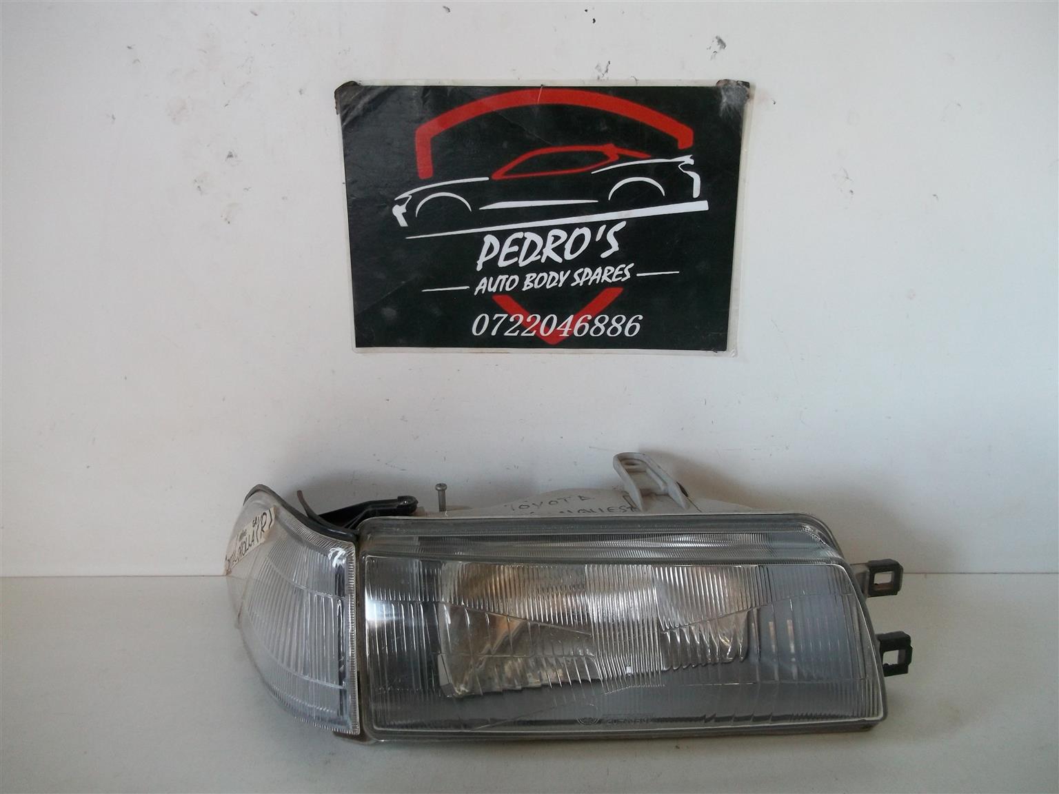 Toyota Corolla '88-'93 right headlight - Private Seller Toyota Corolla '88-'93 right headlight - Private Seller