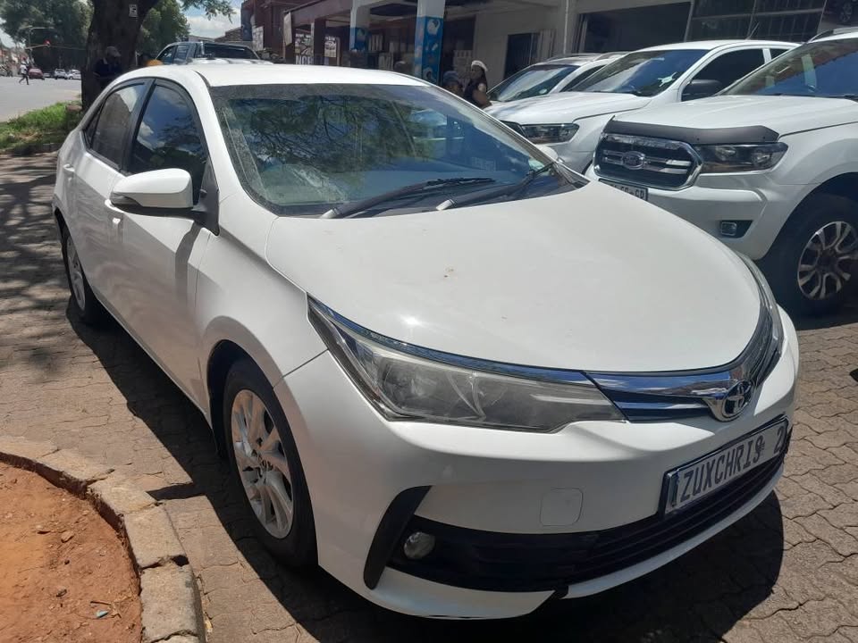 2017 TOYOTA COROLLA PRESTIGE 1.6 SEDAN MANUAL