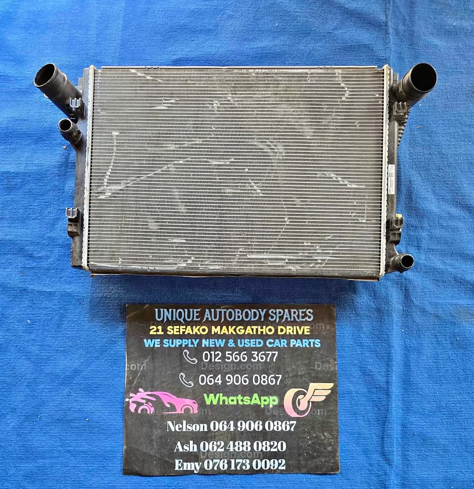 VW Golf 7 TDI 1.6L Radiator Set VW Golf 7 TDI 1.6L Radiator Set