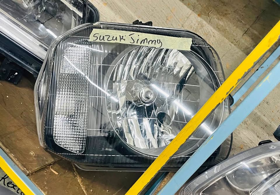 Suzuki Jimny headlight