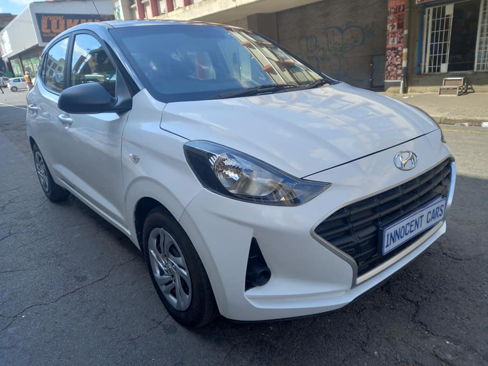 2020 HYUNDAI 10i GRAND HATCHBACK PETROL AUTOMATIC, WHITE COLOUR, MILEAGE 63000KM