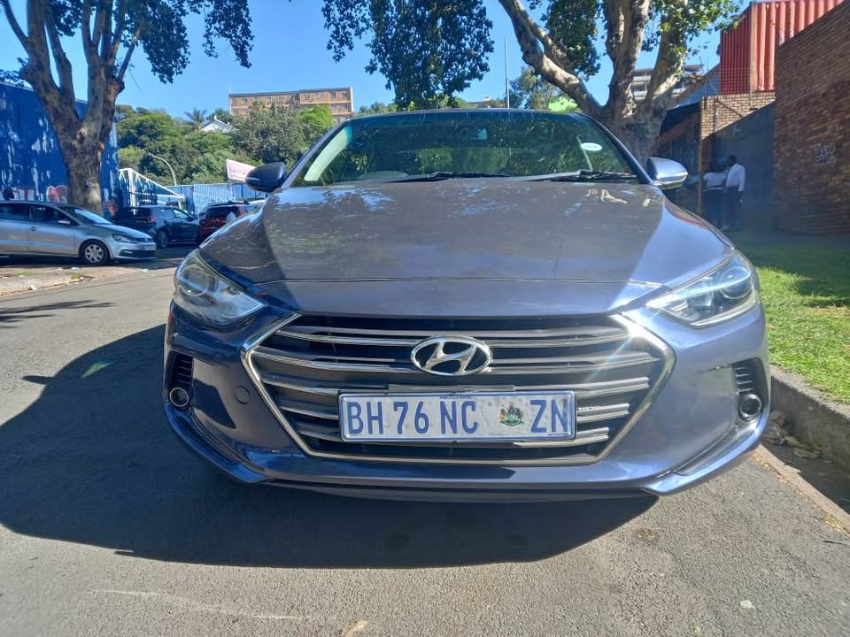 2019 Hyundai Elantra 1.6 Petrol, AUTOMATIC, BLUE Color, Mileage 67000kms, SERVICE boo