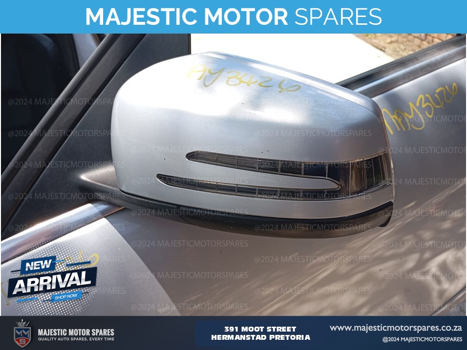 2011 mercedes benz c200 cgi w204 door mirror for sale - Private Seller