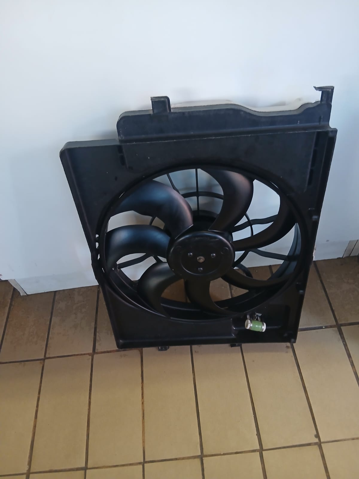 2017 KIA RIO/ HYUNDAI ACCENT RADIATOR FAN - Private Seller 2017 KIA RIO/ HYUNDAI ACCENT RADIATOR FAN - Private Seller