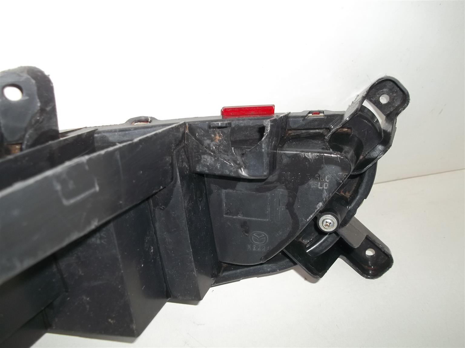 Mazda CX-3 right rear reflector - Private Seller