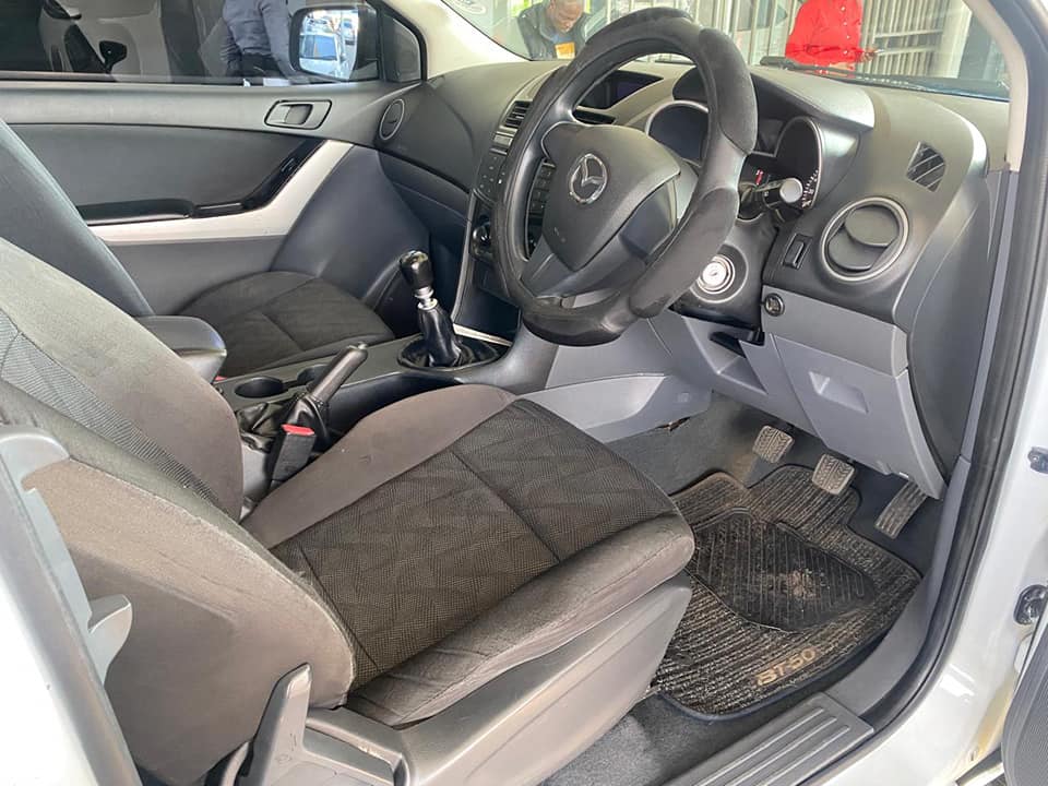 2016 MAZDA BT -50 2.2 (DIESEL) 4X2 EXTENDED CAB MANUAL