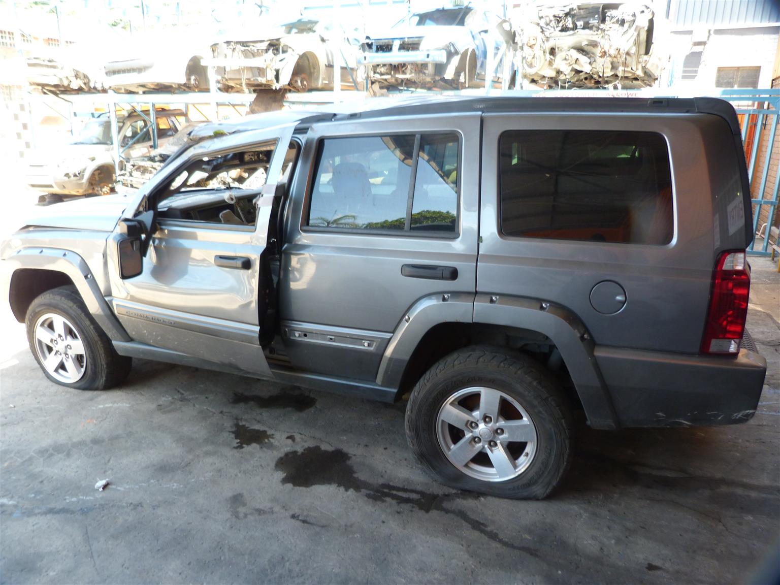 Jeep Commander CRD - 2009 - Private Seller Jeep Commander CRD - 2009 - Private Seller