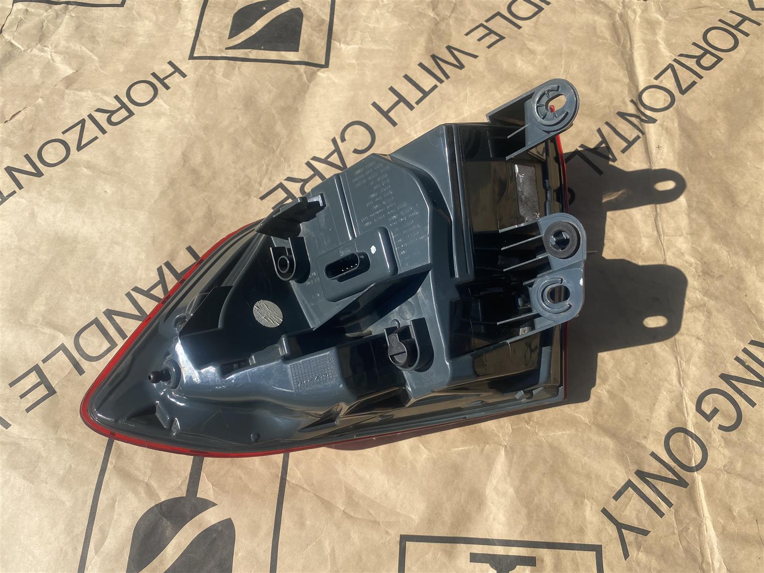2018 BMW F30 3-SERIES OUTER LED TAIL LIGHT LEFT SIDE FOR SALE